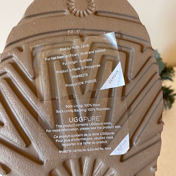 NEW🎁✨UGG Classic Ultra Mini Boot - Picture 10 of 12